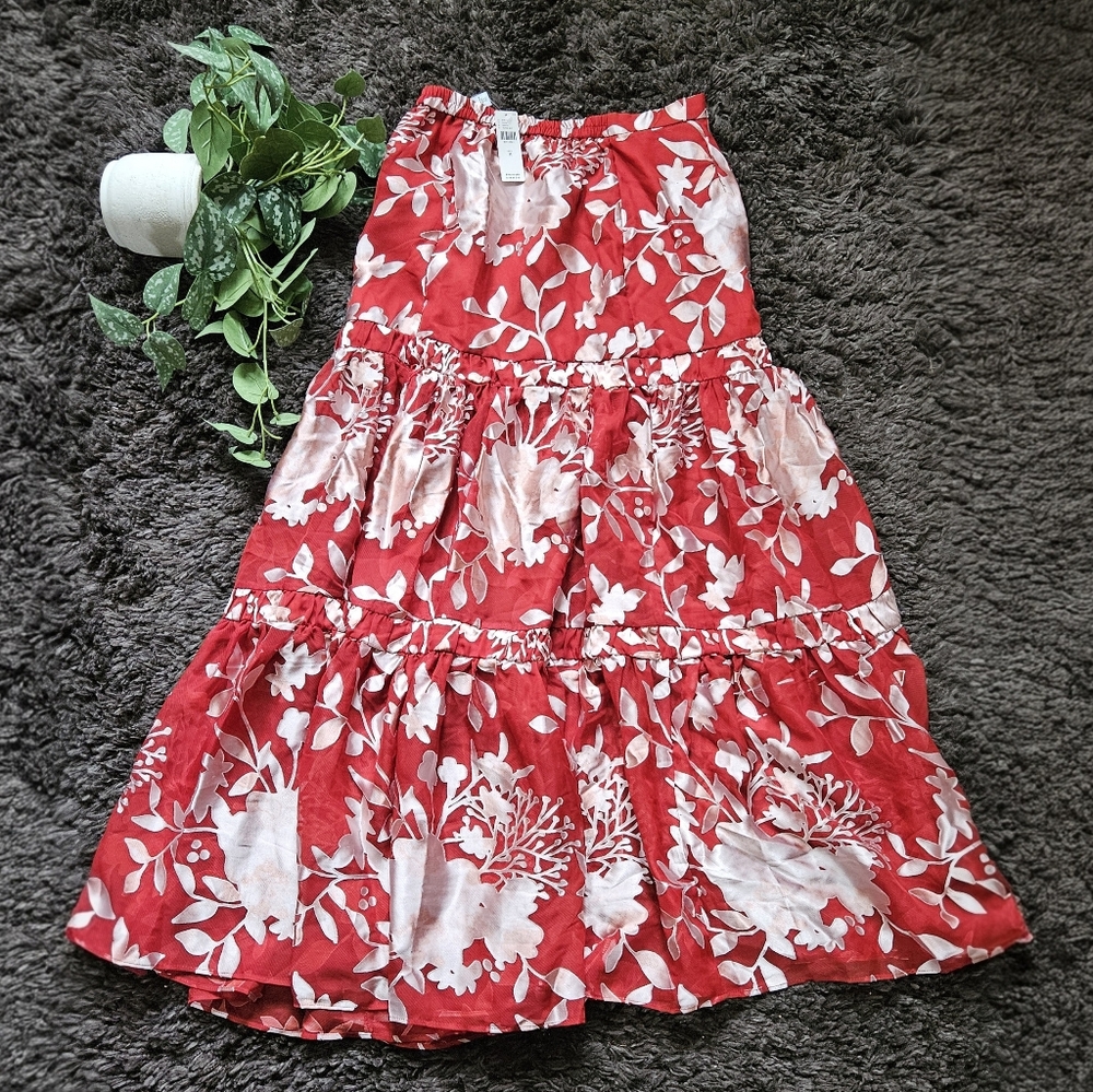 Anthropologie NWT Hutch Red Satin & Sheer Floral Tiered Maxi Skirt Size Medium